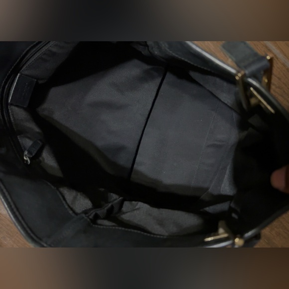 Gucci Tote Authentic - Picture 6 of 14